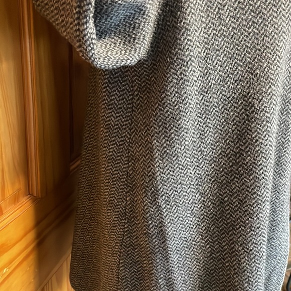 Long 1 button cardigan - Picture 8 of 9